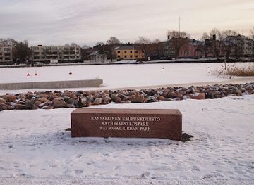 finland/porvoo/attraction/taidetehtaan-rantapuisto