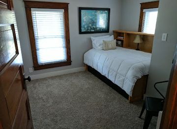 kansas/tallgrass-prairie-national-preserve/attraction/roniger-memorial-museum