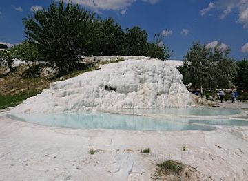 turkiye/pamukkale/attraction/pamukkale-hijackers-paragliding