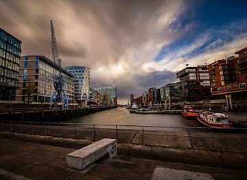 germany/hamburg/hafencity/attraction/magellan-terraces