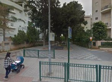 israel/hod-hasharon/attraction/hashanz eliza im hamoshavot