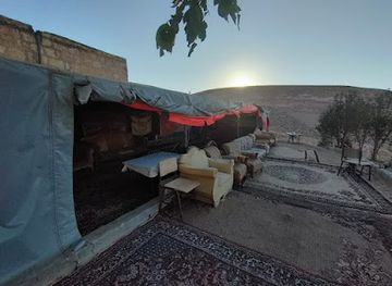 jordan/feynan-ecolodge/attraction/makhayim-aljayeh