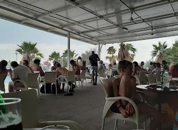 croatia/trogir/attraction/kafic-obojena-svjetlost