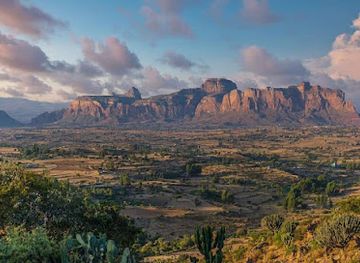ethiopia/mekele/attraction/tigray-rock-churches