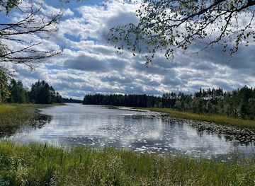 finland/savonlinna/attraction/tervolankirkko-glacial-erratic-boulders