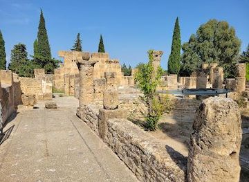 tunisia/tunis/attraction/the-archaeological-site-of-utica