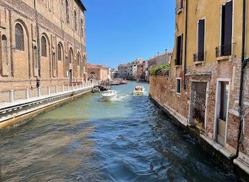 italy/venice/attraction/ponte-chiodo
