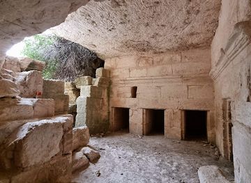 israel/jerusalem-district/attraction/rock-cut-tombs-in-ancient-israel