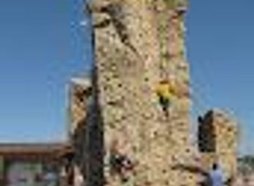 nebraska/columbus/attraction/audubon-climbing-wall