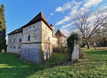 slovenia/southeast-slovenia/attraction/gracar-turn