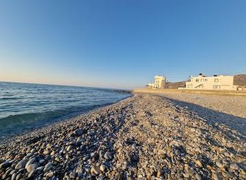 greece/heraklion/attraction/milatos-beach