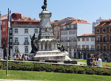 portugal/beira-baixa/attraction/terreiro-das-missas