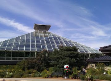 wisconsin/madison/university-of-wisconsin-madison/attraction/olbrich-botanical-gardens