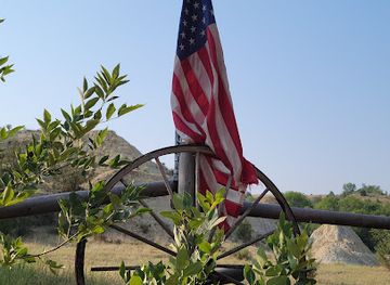 north-dakota/maah-daah-hey-trail/attraction/king-s-guest-ranch-llc