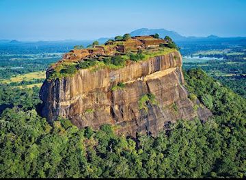 sri-lanka/sigiriya/attraction/sigiriya-frescoes-480-ad