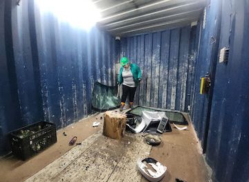 south-africa/pretoria/silver-lakes/attraction/smash-that