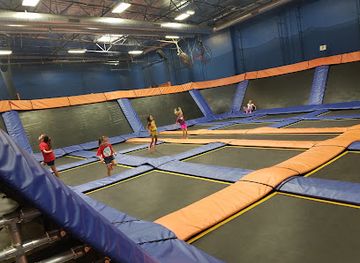 nevada/clark-county/attraction/sky-zone-trampoline-park