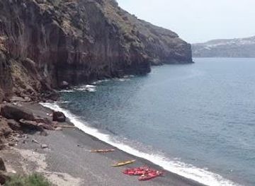 greece/pyrgos/attraction/santorini-sea-kayak