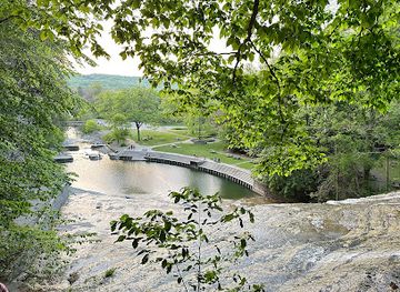 new-york/ithaca/attraction/buttermilk-falls