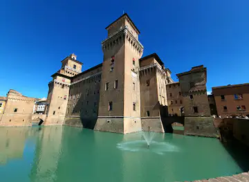 Este Castle