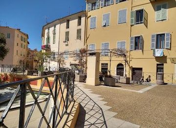 france/nice/attraction/pl-du-cap