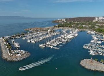 mexico/puerto-vallarta/attraction/marina-riviera-nayarit-at-la-cruz