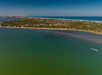 australia/fleurieu-peninsula/attraction/murray-mouth-lookout