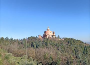 italy/emilia-romagna/attraction/porta-san-vitale