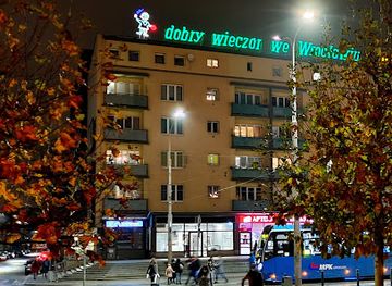 poland/wroclaw/attraction/dobry-wieczor-we-wroclawiu-neon