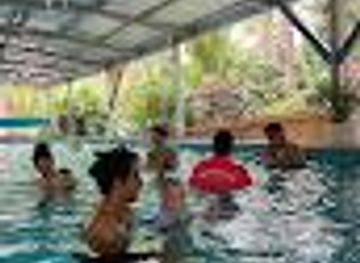 australia/the-whitsundays/attraction/airlie-beach-swim-school-by-danielle