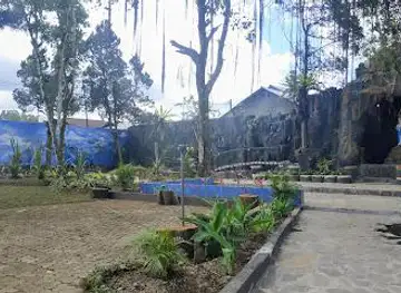 Gua Maria Woloan