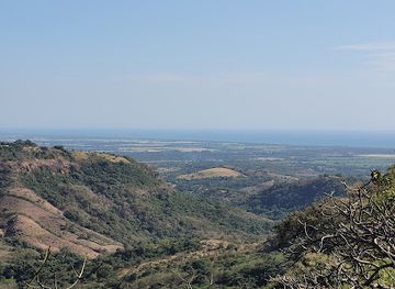 el-salvador/san-salvador/attraction/mirador-turistico-la-angostura