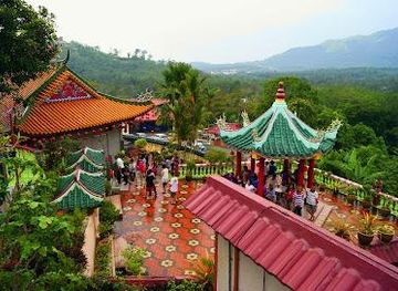 malaysia/kuala-lumpur/attraction/sak-dato-temple