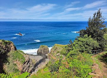 portugal/madeira/attraction/a-stoney-beach