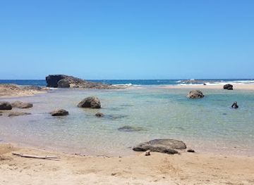 puerto-rico/big-island/attraction/playa-las-golondrinas