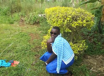 uganda/bwindi-impenetrable-national-park/attraction/mineera-hot-spring