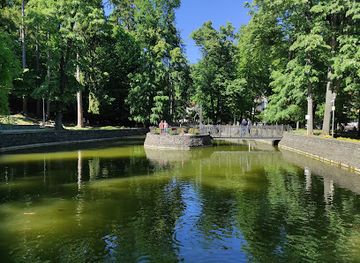 romania/baia-mare/attraction/queen-maria-municipal-park