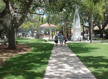 florida/st-augustine/attraction/plaza-de-la-constitucion