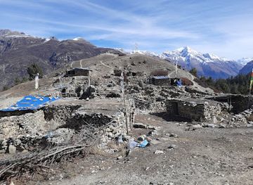 nepal/tilicho-lake/attraction/yak-herders-shade-manang-annapurna-3-base
