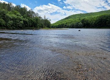 new-york/adirondack-mountains/attraction/adirondack-adventure-center
