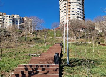 romania/constanta/attraction/the-pencil-block
