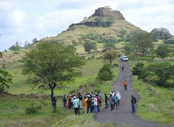 india/pune/wakad/attraction/mont-vert-mini-garden