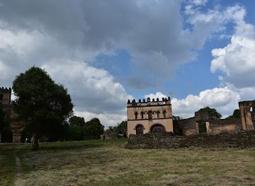 ethiopia/gondar/falasha-village/attraction/emperor-fasil-s-palace