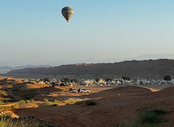 oman/ash-sharqiyah-south-governorate/attraction/royal-balloon-oman