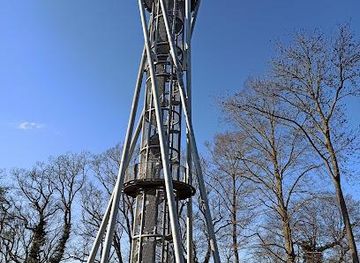 germany/freiburg/attraction/aussichtsturm-schlossberg