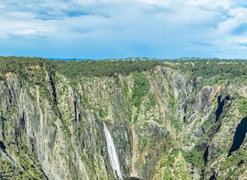 australia/new-south-wales/attraction/wollomombi-falls-picnic-area