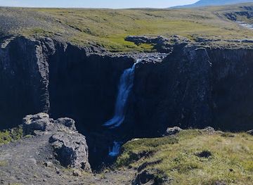 iceland/blonduos/attraction/norolingafoss