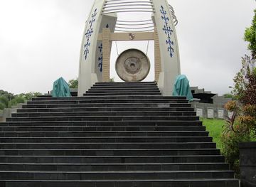 indonesia/central-papua/attraction/monumen-gong-perdamaian-dunia