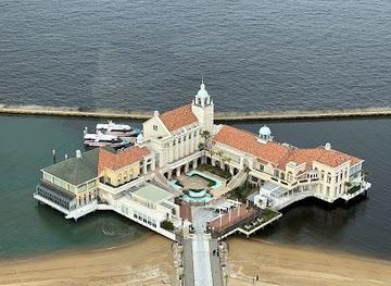 japan/fukuoka/attraction/momochi-seaside-park