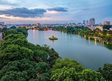 Hoan Kiem Lake